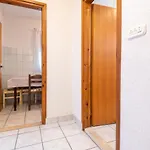 Mira Apartman