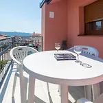 Apartman Mira *
