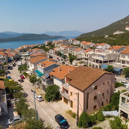 Mira Apartament