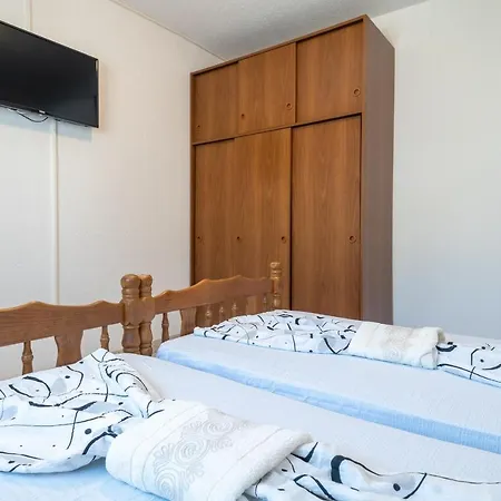 Mira Apartment